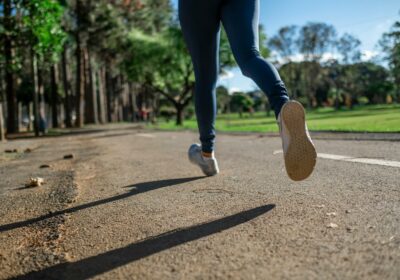 Rola wody w metabolizmie – dlaczego nawodnienie jest kluczowe?